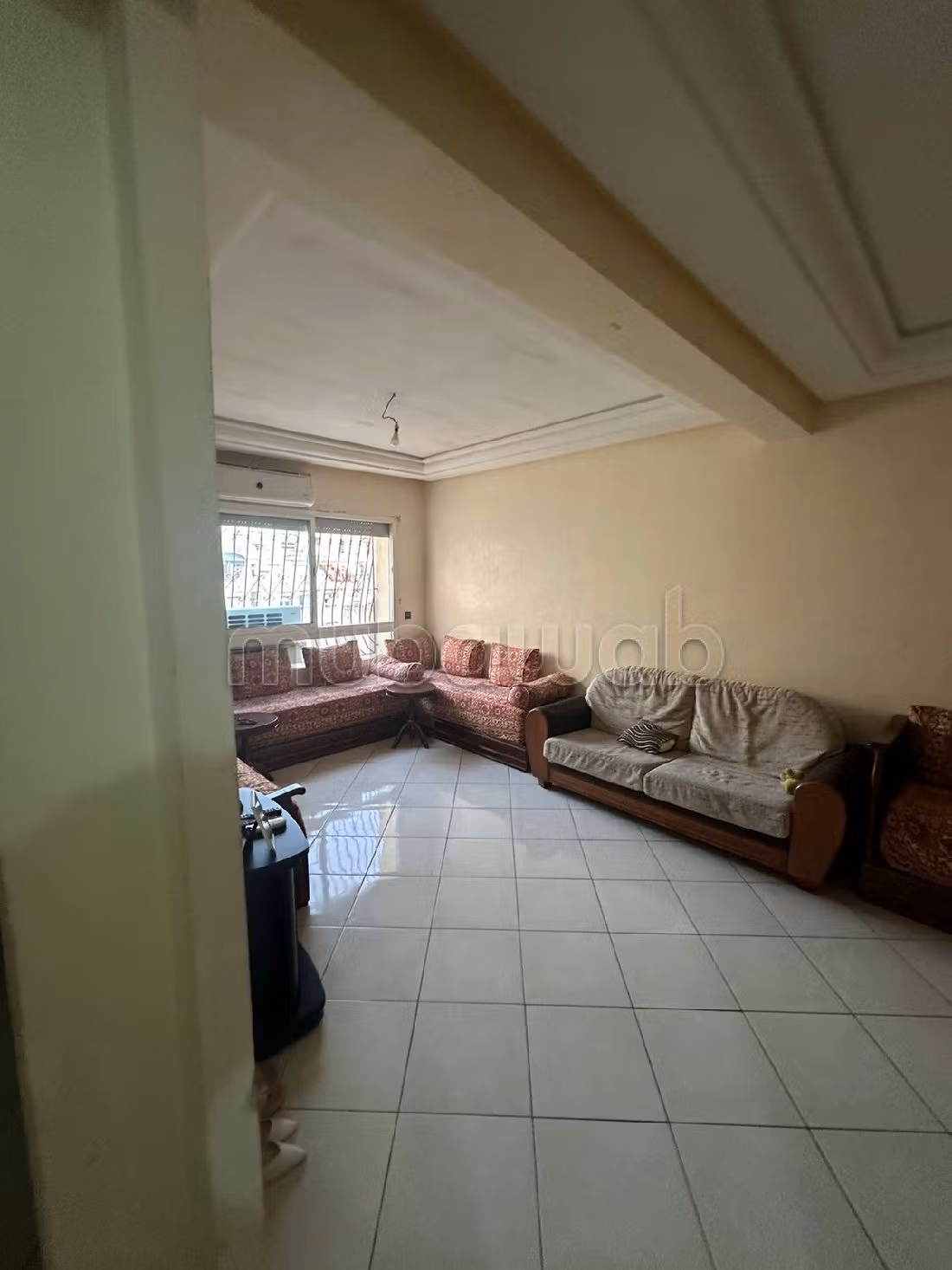 Vend appartement àAida Village. 2 chambres agréables. Climatisation et piscine
