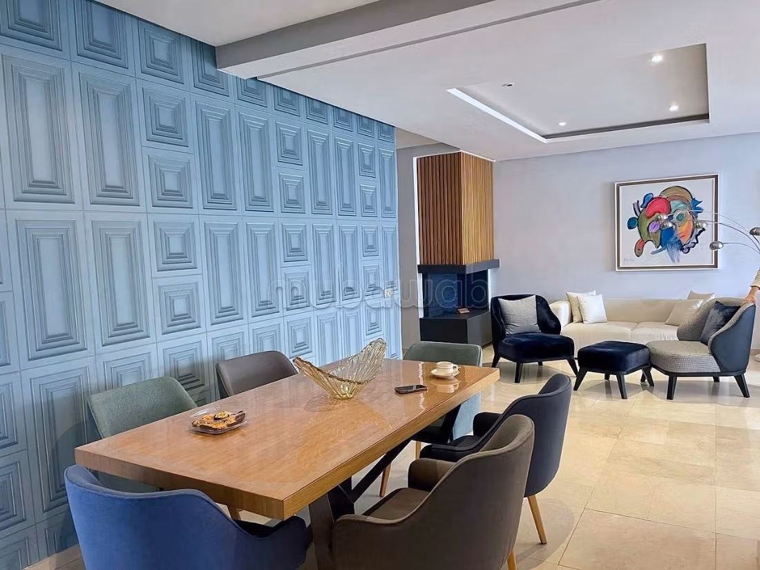 Se alquila este piso en Riyad. Gran superficie 175 m². Amueblado
