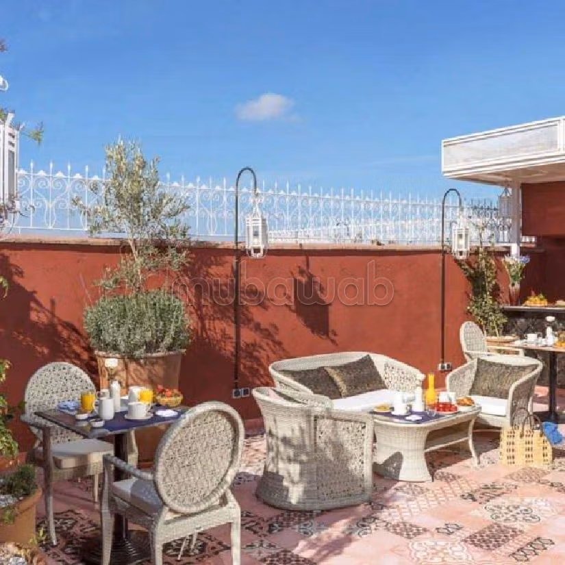 Maison d'hôtes de 10 chambres accès voiture coeur de Médina