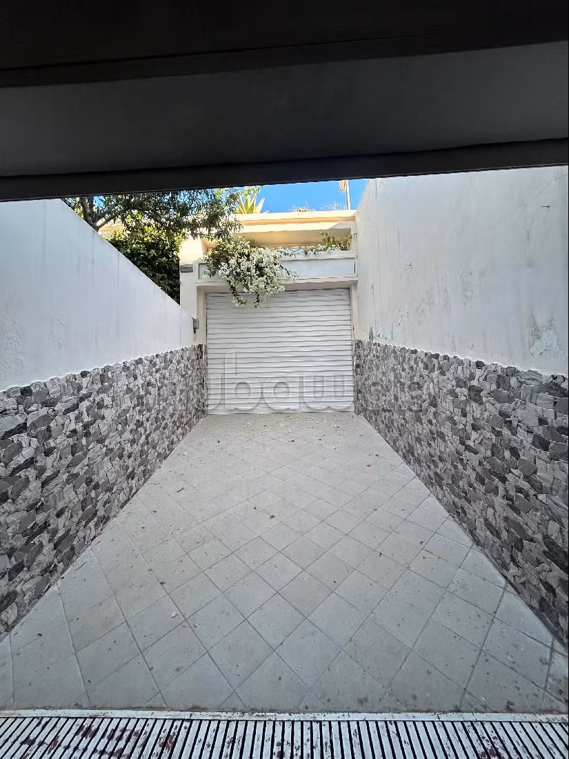 Appartementen te huur in Boukhalef. 12 Ruimtes. Gemeubileerd. 