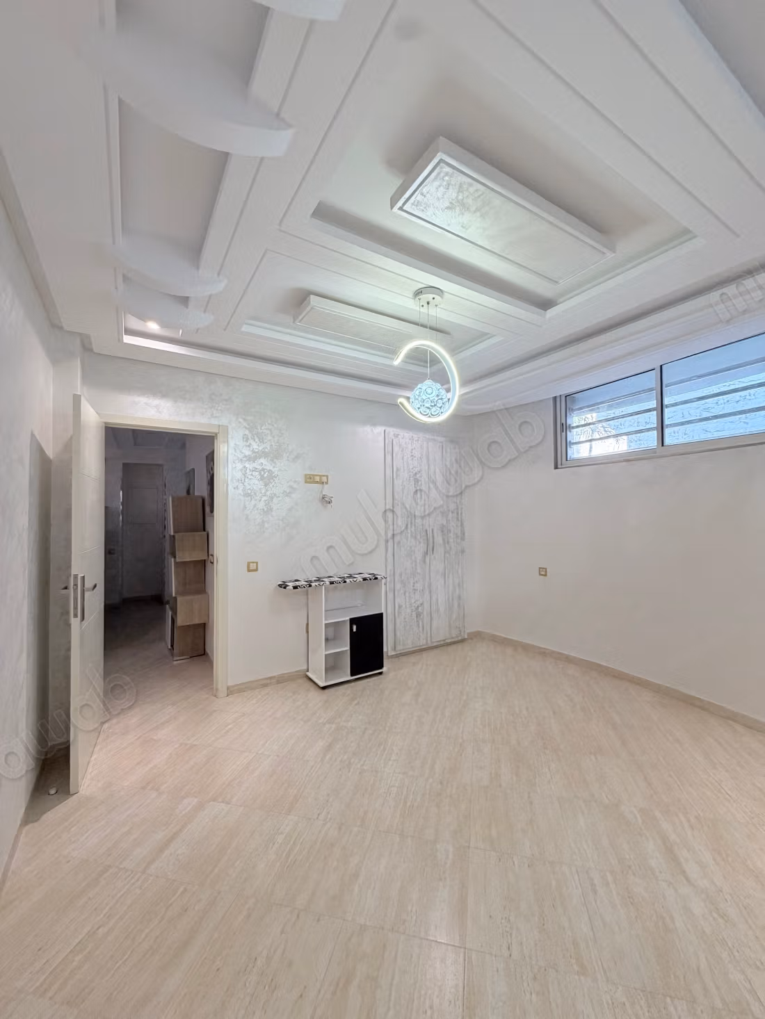 Stunning villa for rent with pool and garden