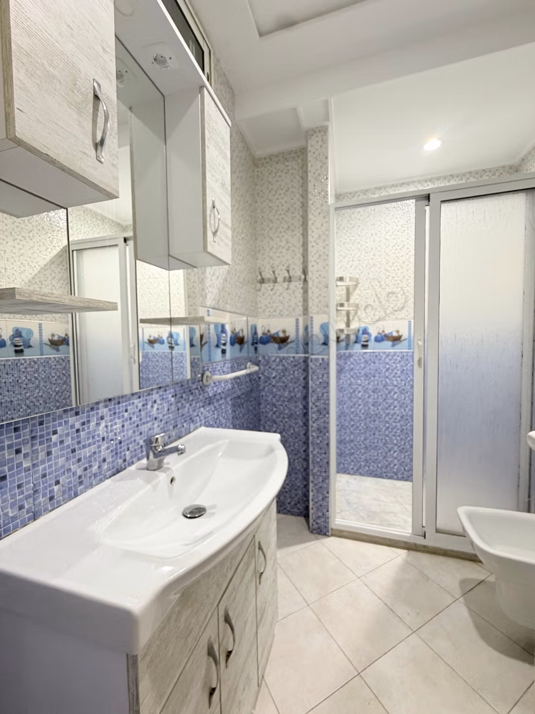 Stunning villa for rent with pool and garden