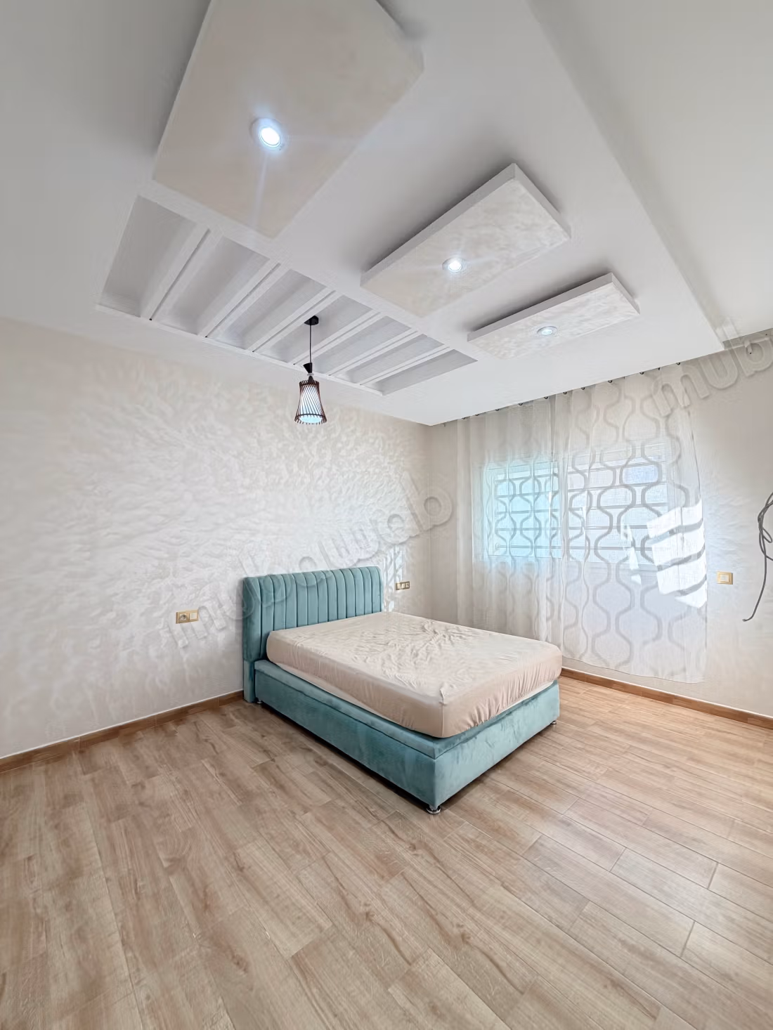 Stunning villa for rent with pool and garden