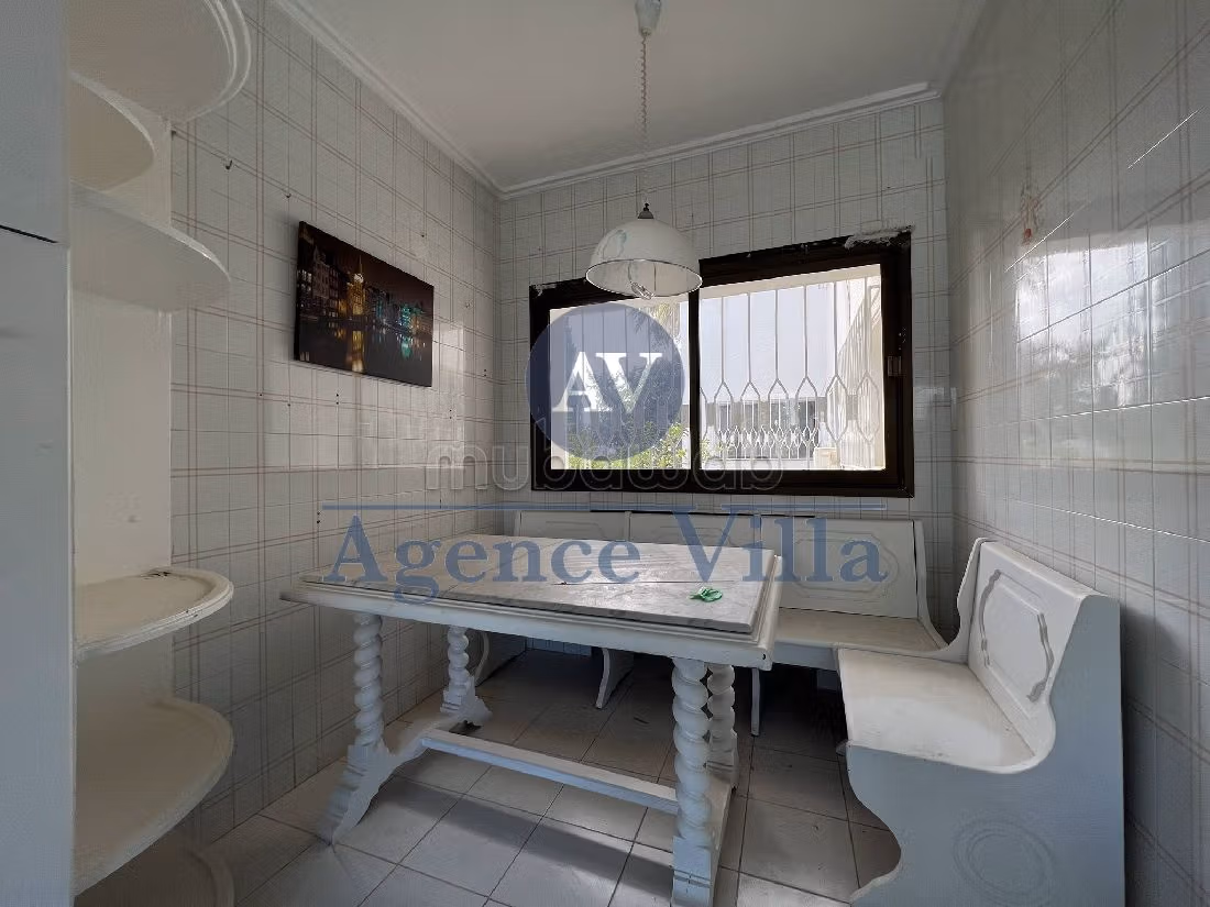 Villa s6 avec jardin et piscine à Gammarth