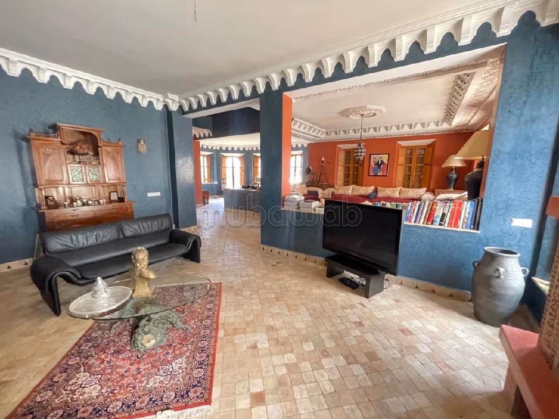 Belle villa a vendre a sonaba 361m2