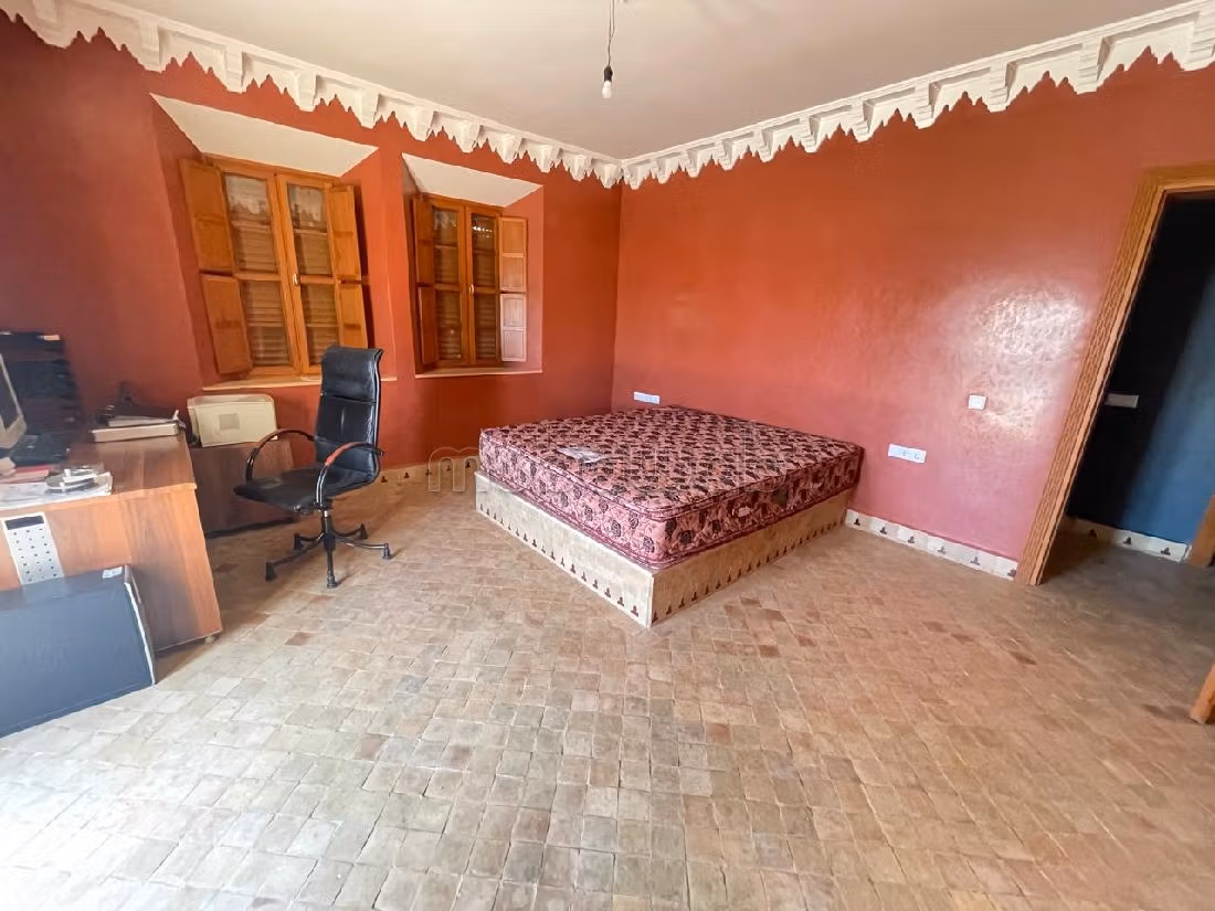 Belle villa a vendre a sonaba 361m2
