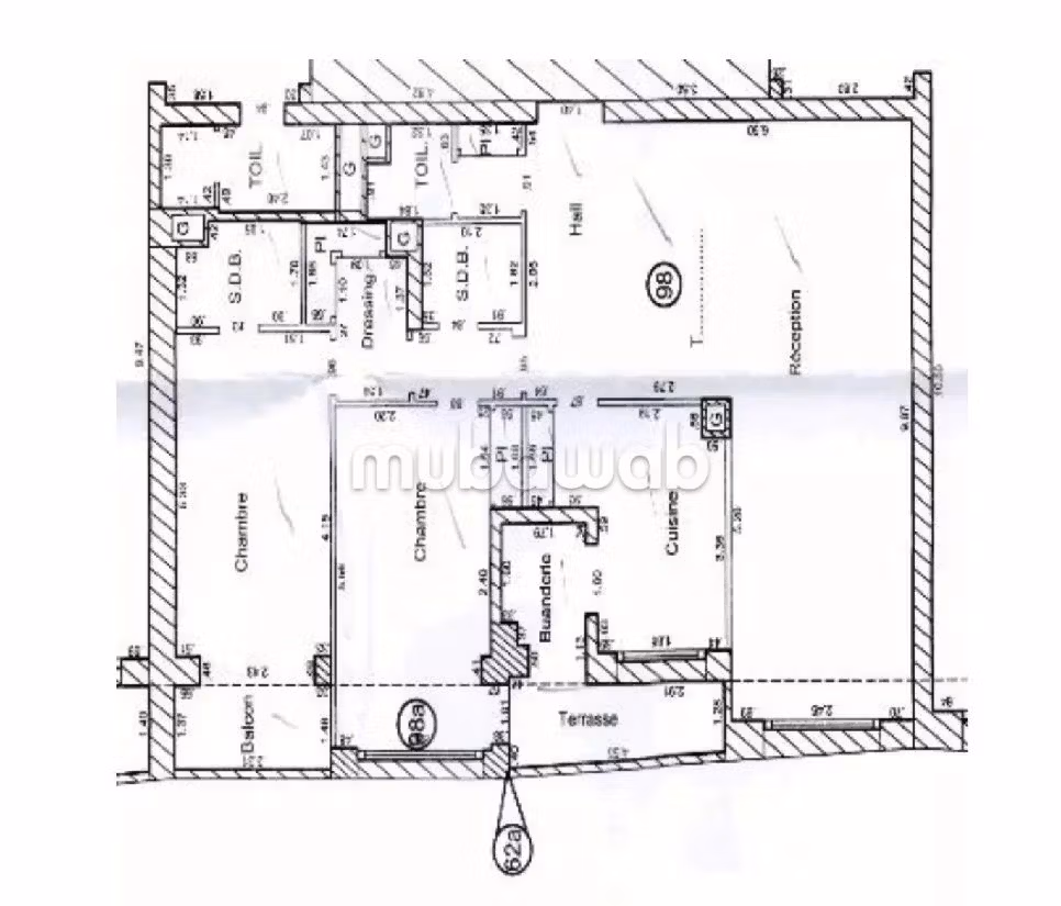 Bonito piso en venta en Alsace Lorraine. 4 habitaciones. Sin ascensor, gran terraza. 