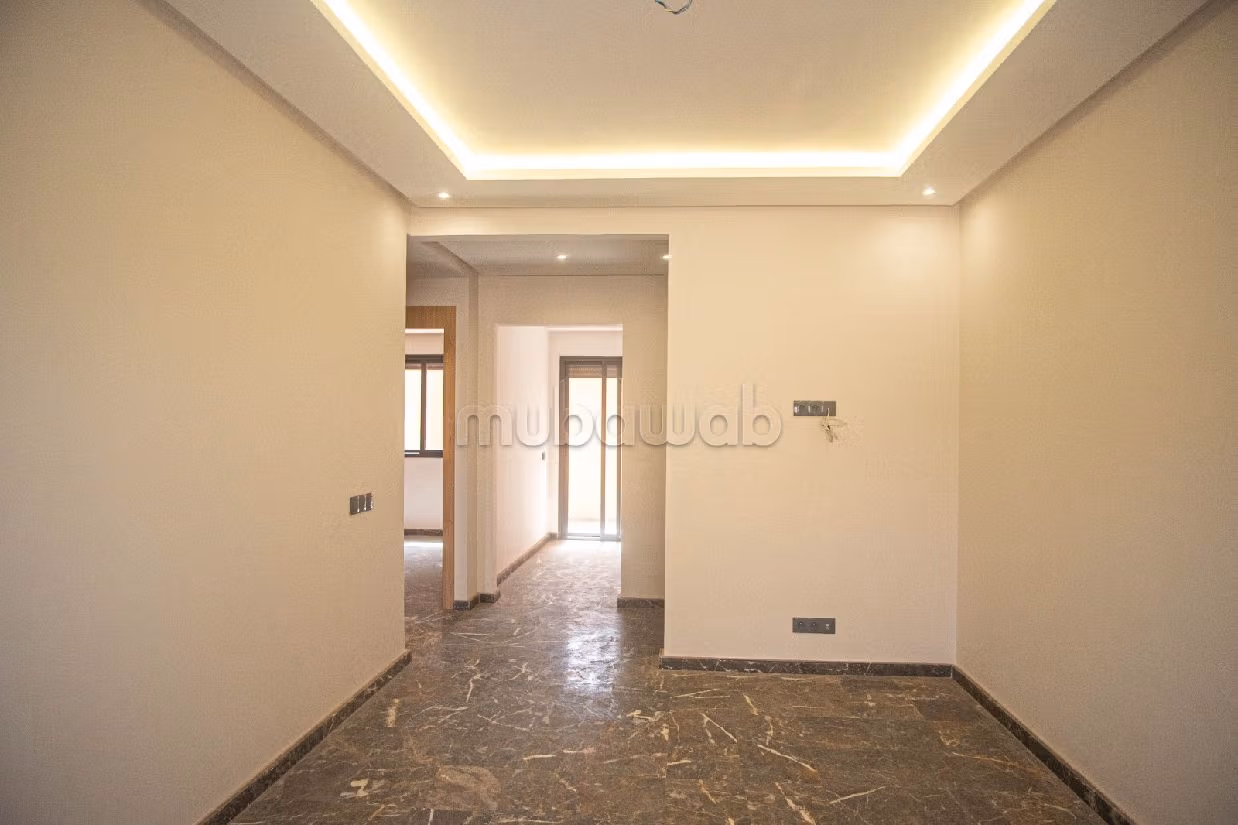 Vente d'un bel appartement à Bouaakkaz. Surface totale 76 m²