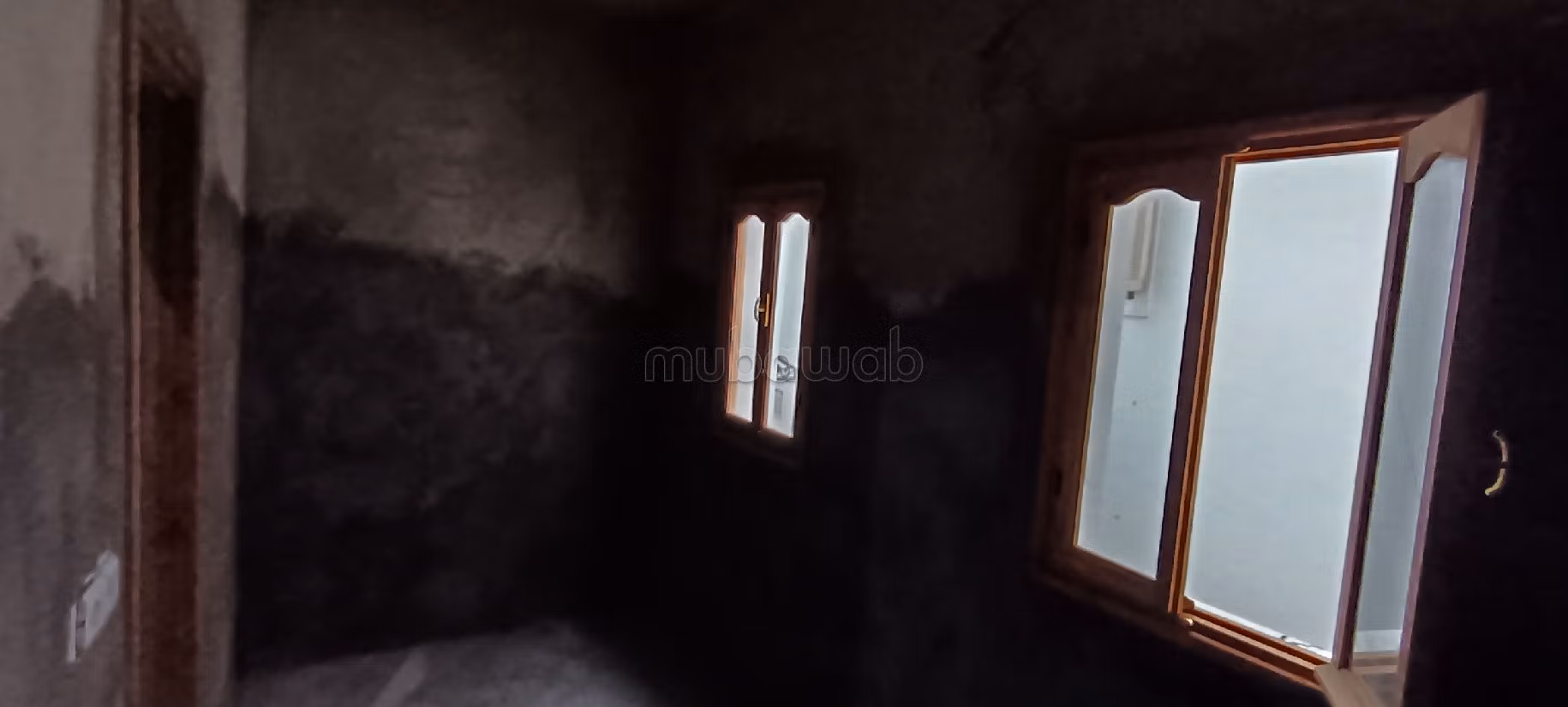 Somptueux riad à vendre à Médina. 3 chambres agréables. Vue sur les montagnes et porte blindée