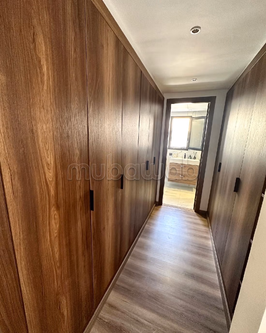 Superbe PENTHOUSE meublé à louer