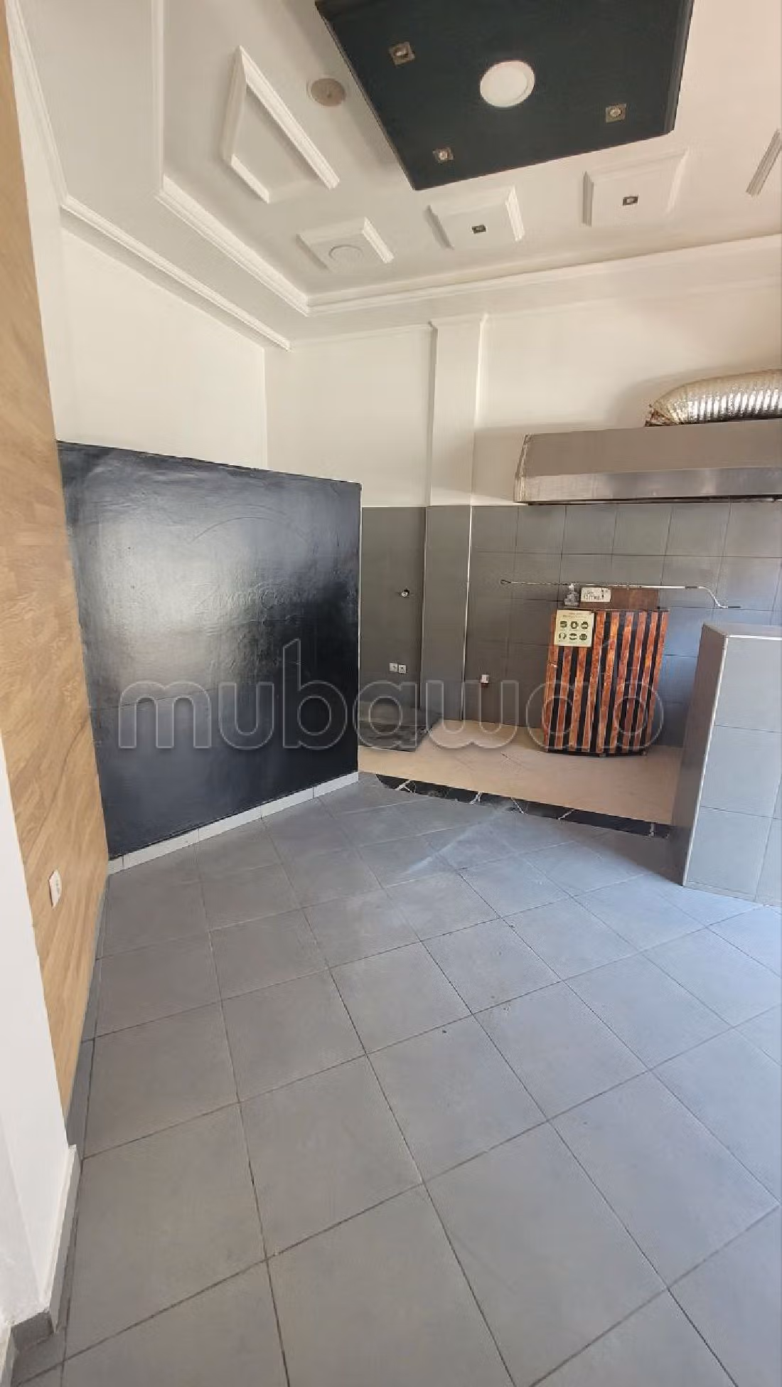 Bel locale commerciale in vendita a Hassan - Centre Ville. Superficie di 36 m². 