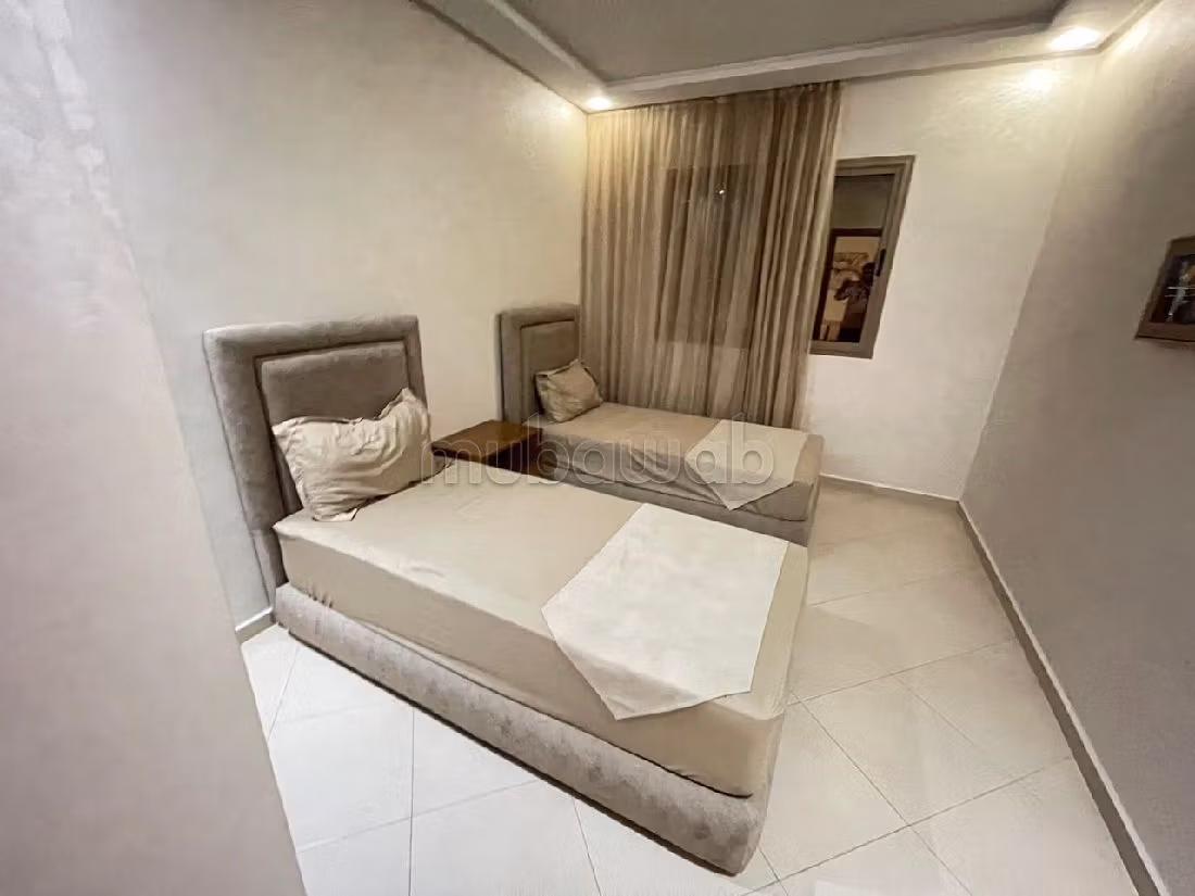 Flat for rent in Haut Founty. 2 lovely rooms. Large terrace