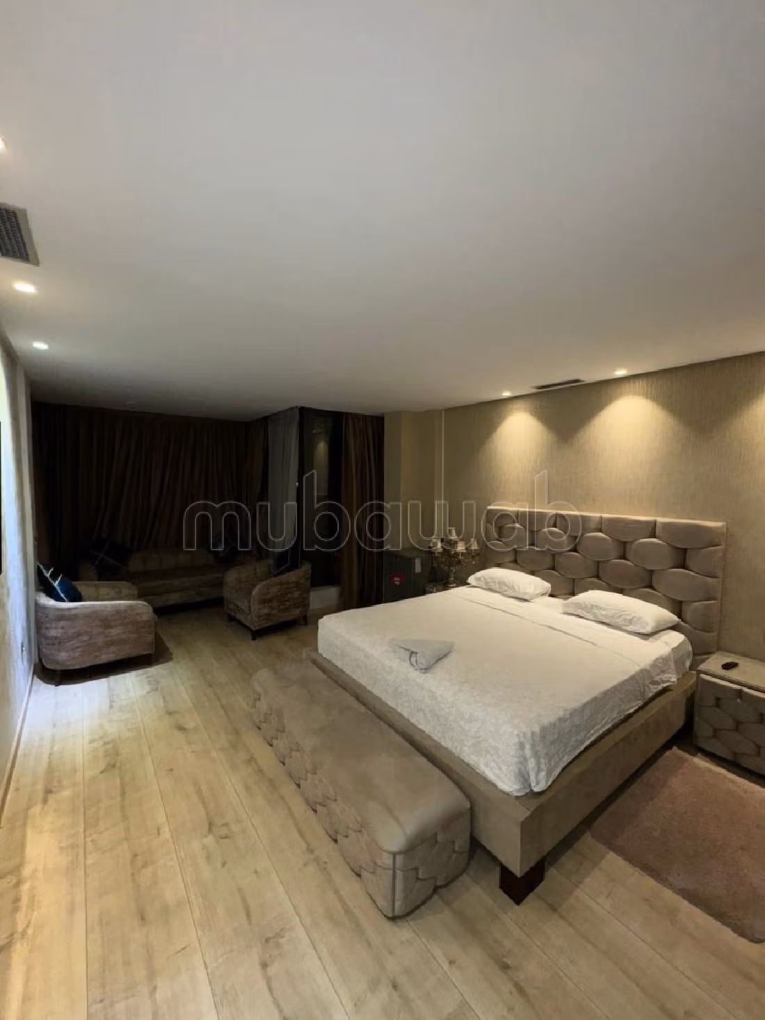 Pisos en alquiler en Tanger City Center. 2 dormitorios. Vista excepcional a la montaña, aislamiento térmico y acústico. 