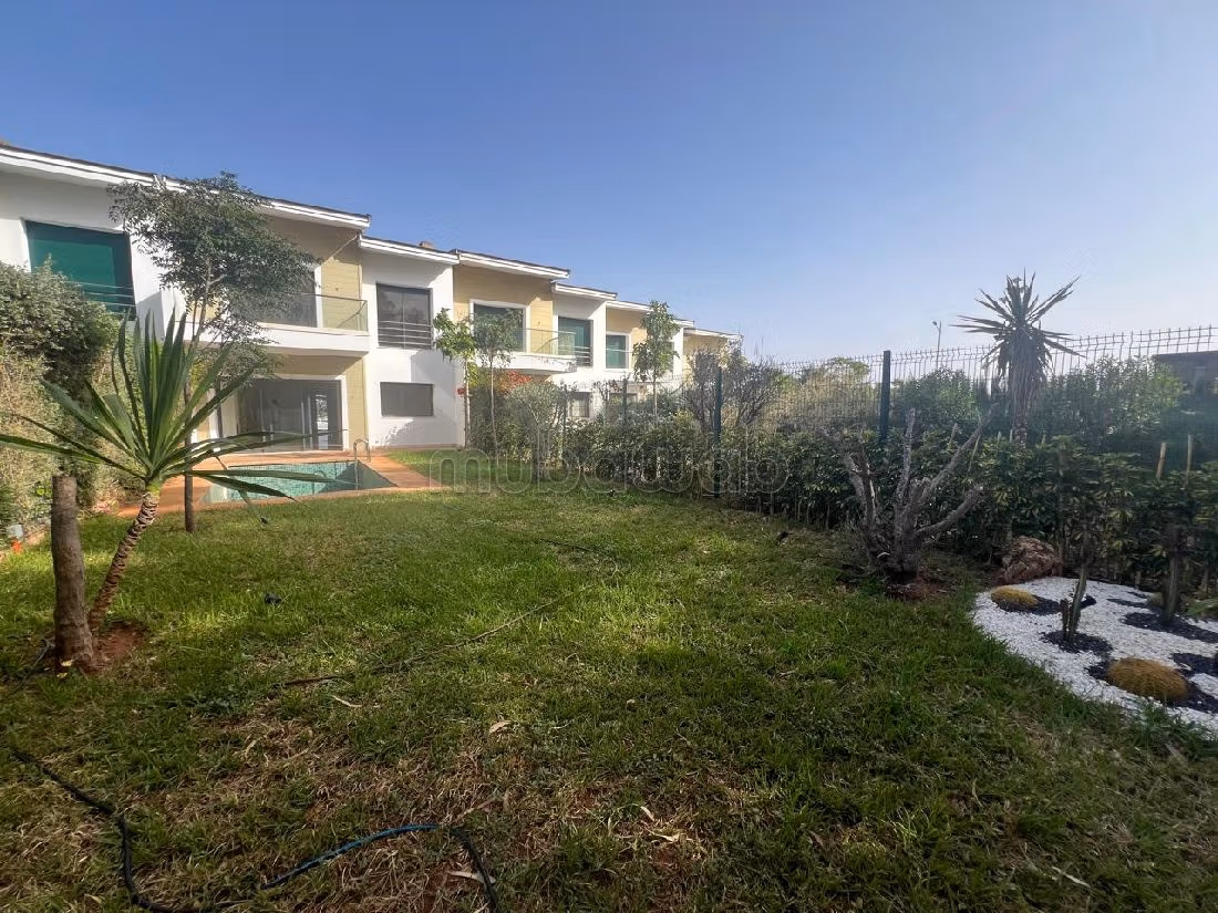 Villa à louer à Palmeraie Bouskoura