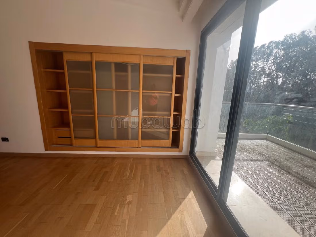 Villa à louer à Palmeraie Bouskoura