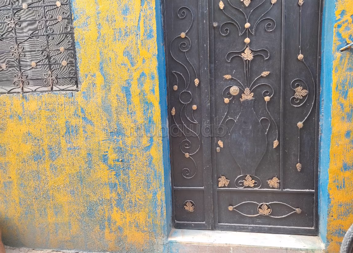 Vente d'un bel appartement. 16 belles chambres. 