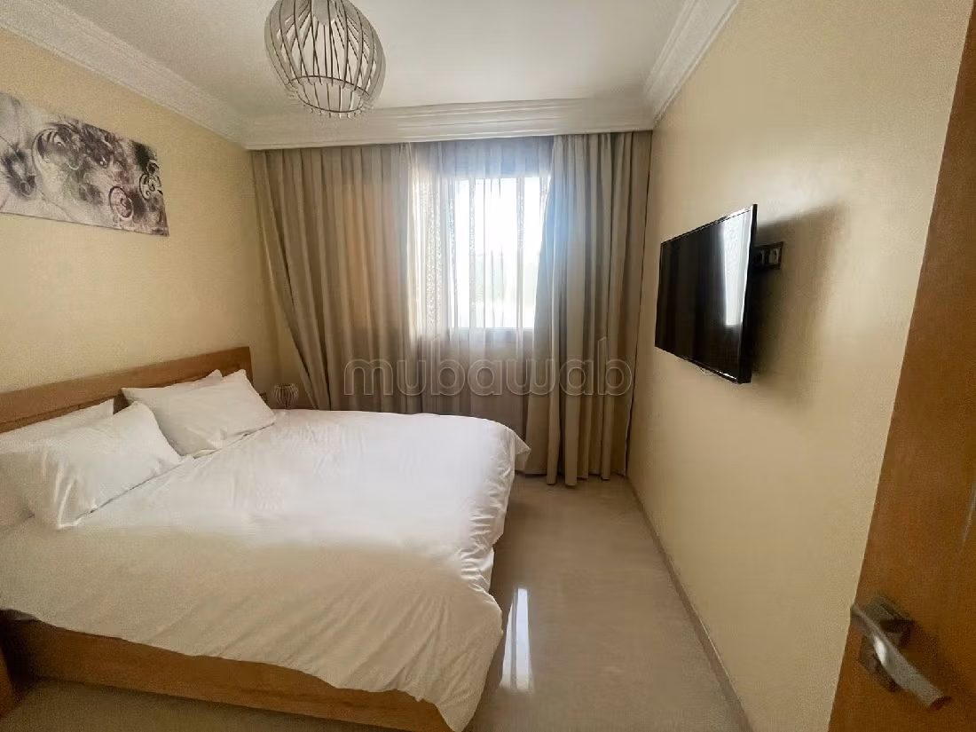 Bel appartement vide ou meuble neuf a founty150m2