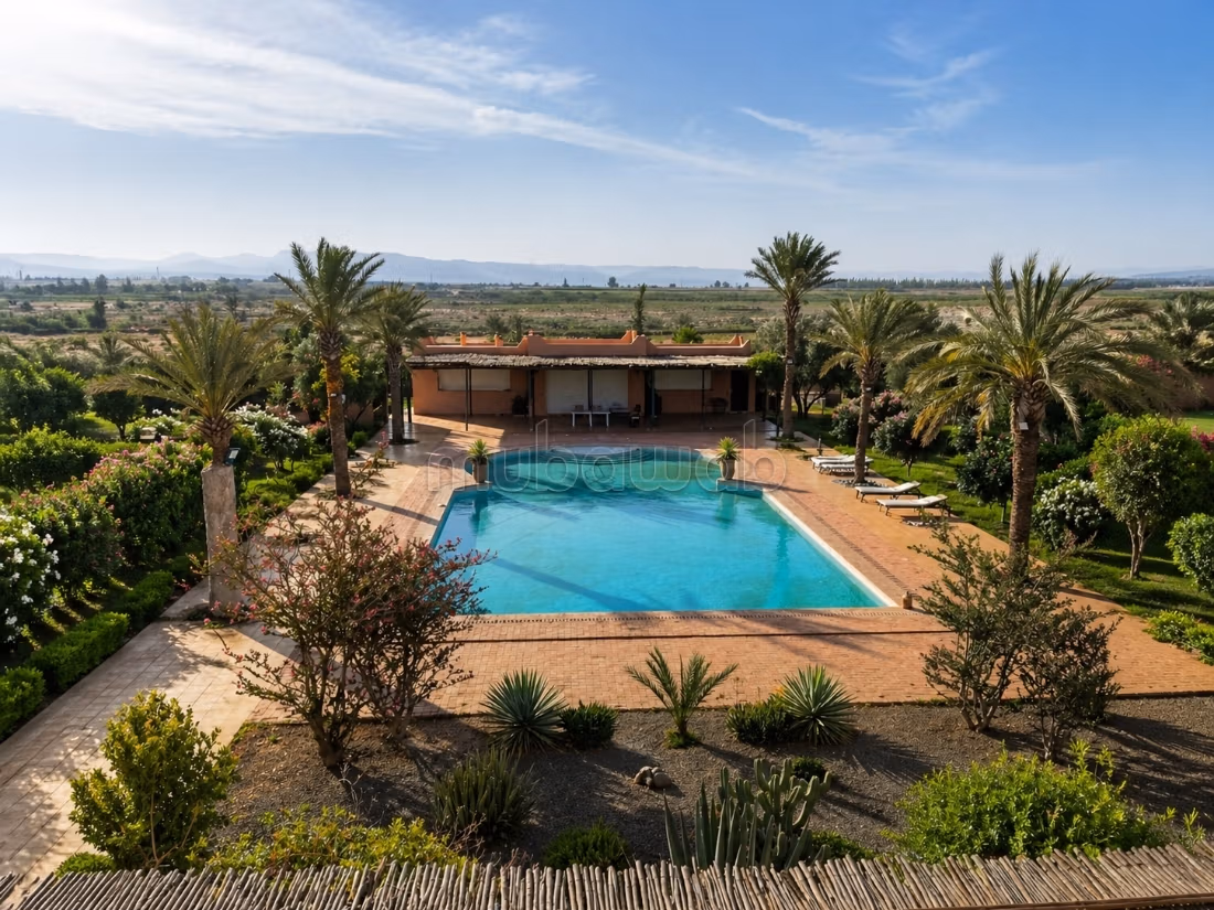 Buy your riad in Lablalia. 8 rooms. Cellar. 
