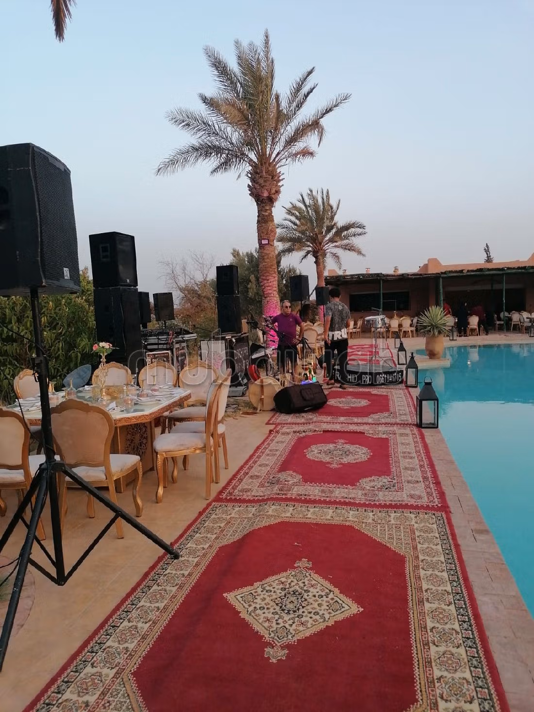 اشتري رياض رائع ب لبلالية. 8 قطع مريحة. مفروشة. 