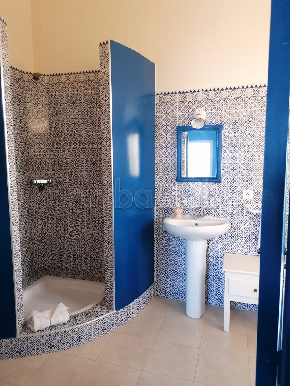 اشتري رياض رائع ب لبلالية. 8 قطع مريحة. مفروشة. 