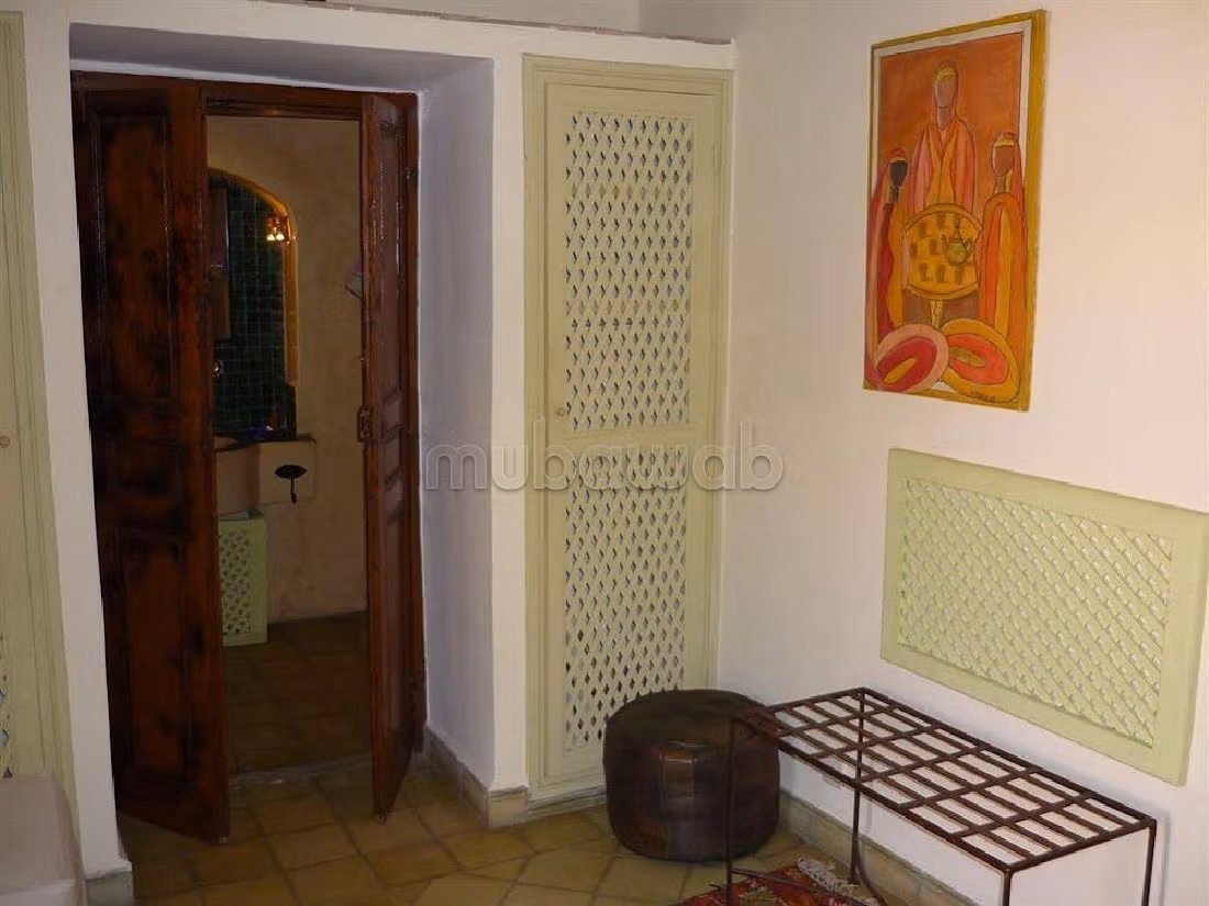 Maravilloso riad en venta en Jamaa el Kbir. Superficie de 102 m². Mobiliario. 