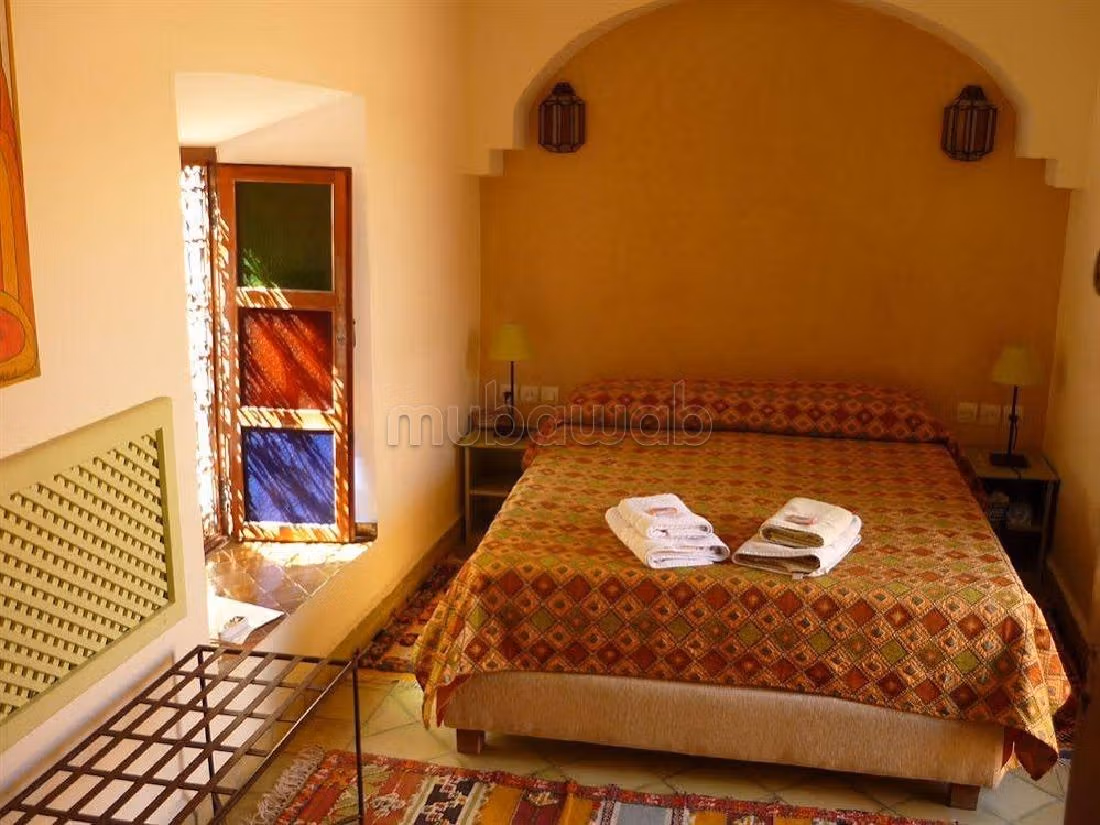 Maravilloso riad en venta en Jamaa el Kbir. Superficie de 102 m². Mobiliario. 