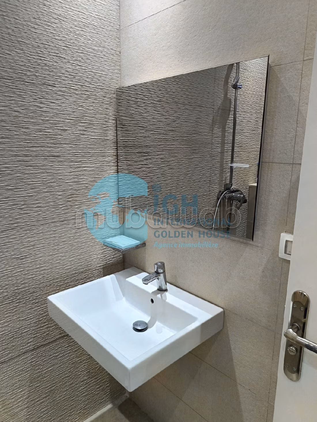 Duplex a louer a gammarth