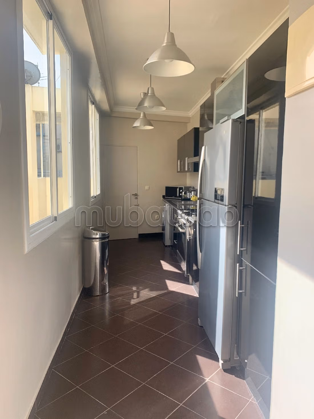 Superbe appart MEUBLE avec TERRASSE