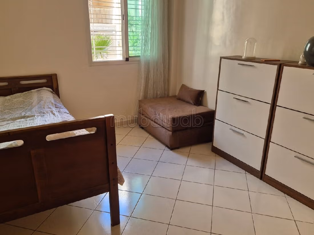 شقة جميلة للبيع ب فتح الخير. 4 قطع مريحة. صالون مغربي، و خدمة الأمن والحراسة