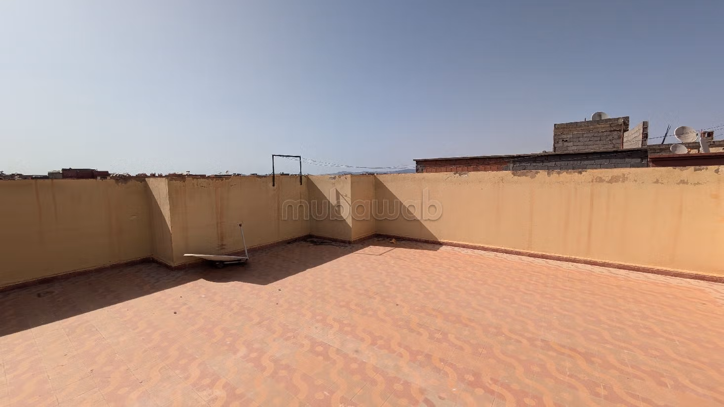 Villa's en luxe woningen beschikbaar in Azzouzia. Oppervlakte 74 m²