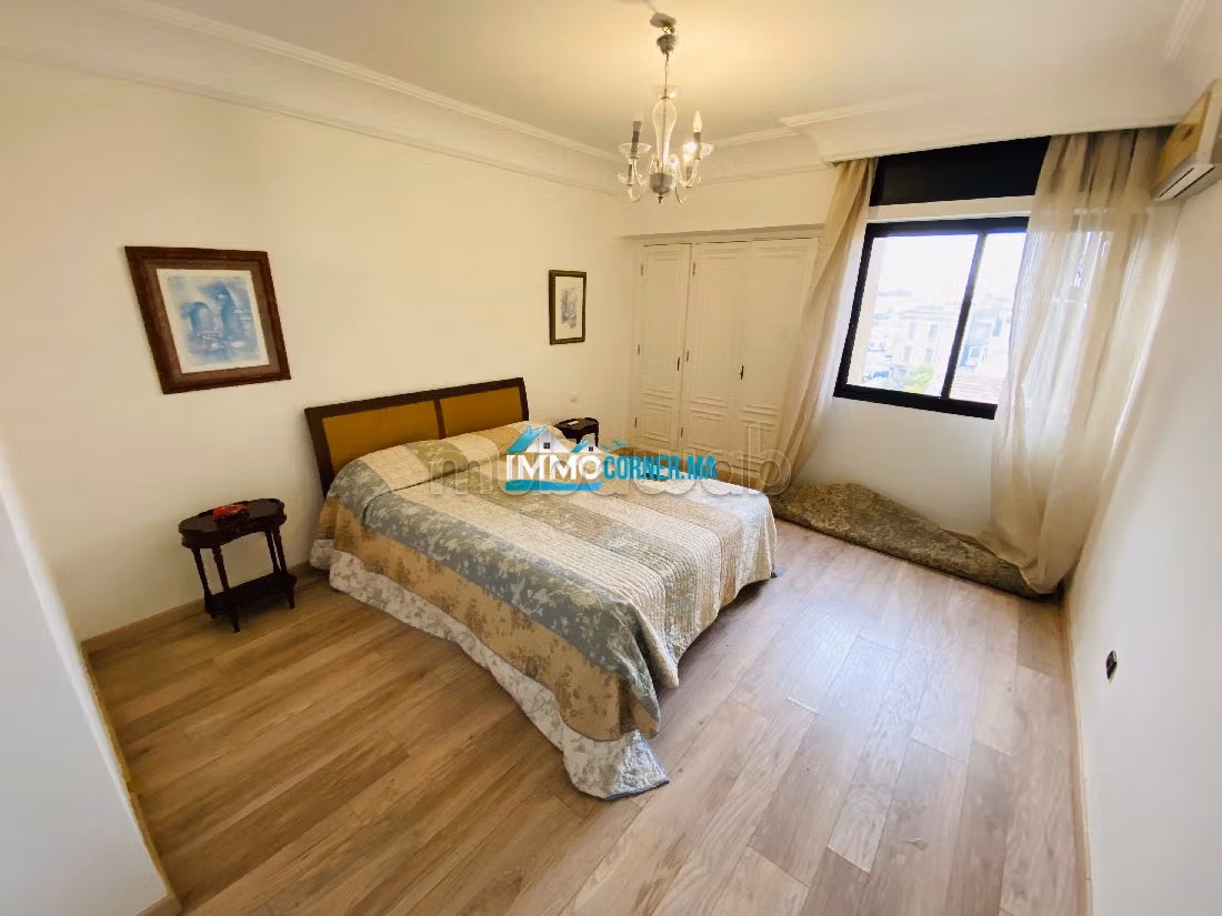Magnifique appartement avec une vue imprenable sur la mer à louer en plein cœur du centre ville