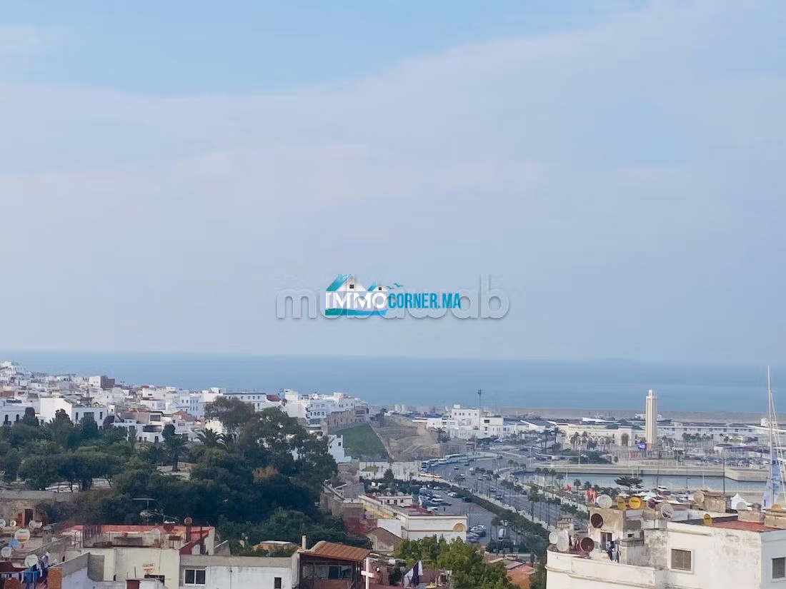 Magnifique appartement avec une vue imprenable sur la mer à louer en plein cœur du centre ville