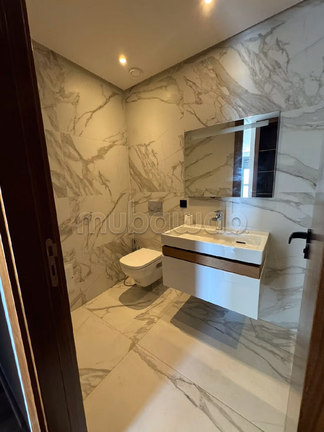 Bel Appartement pour location à CFC