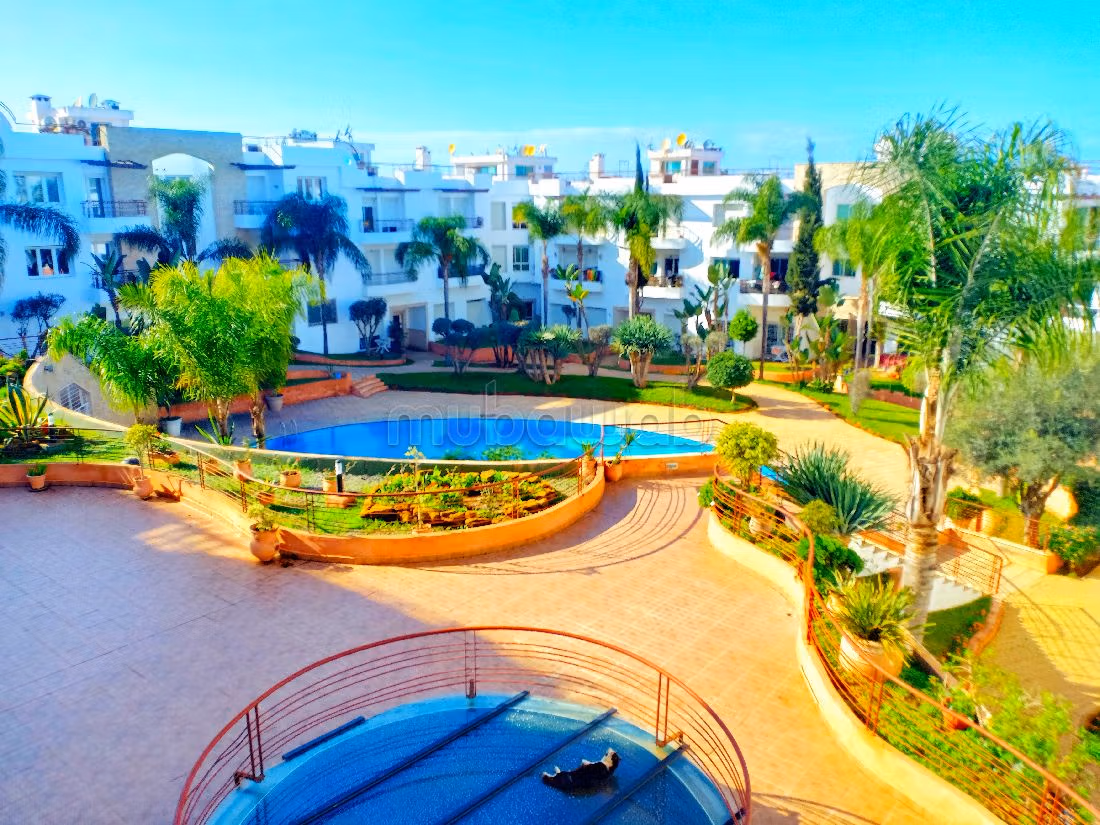 Apartment for rent. 3 rooms. Storage unit. 