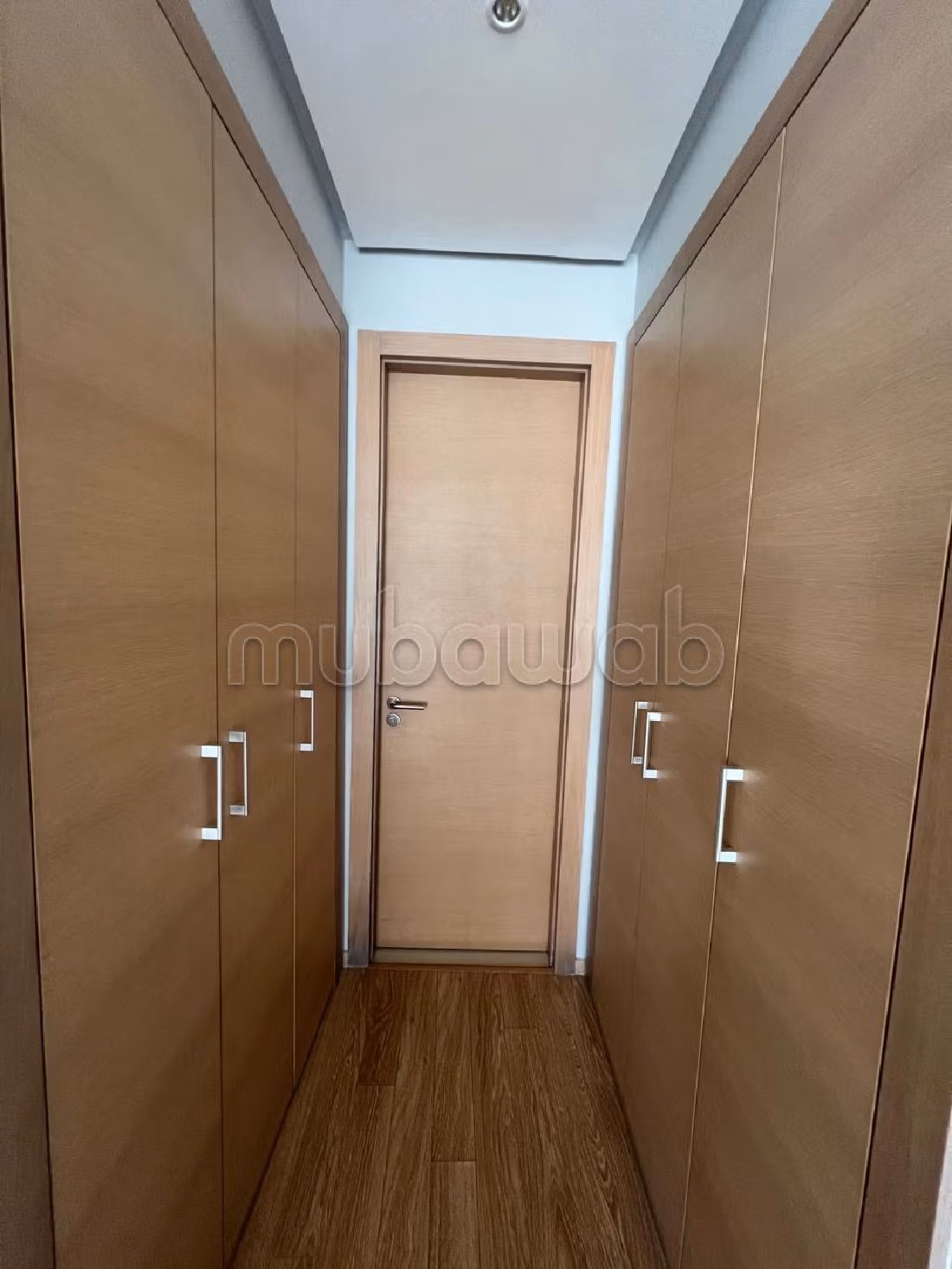 شقة جميلة للكراء بالرياض. 4 قطع كبيرة. مفروشة. 