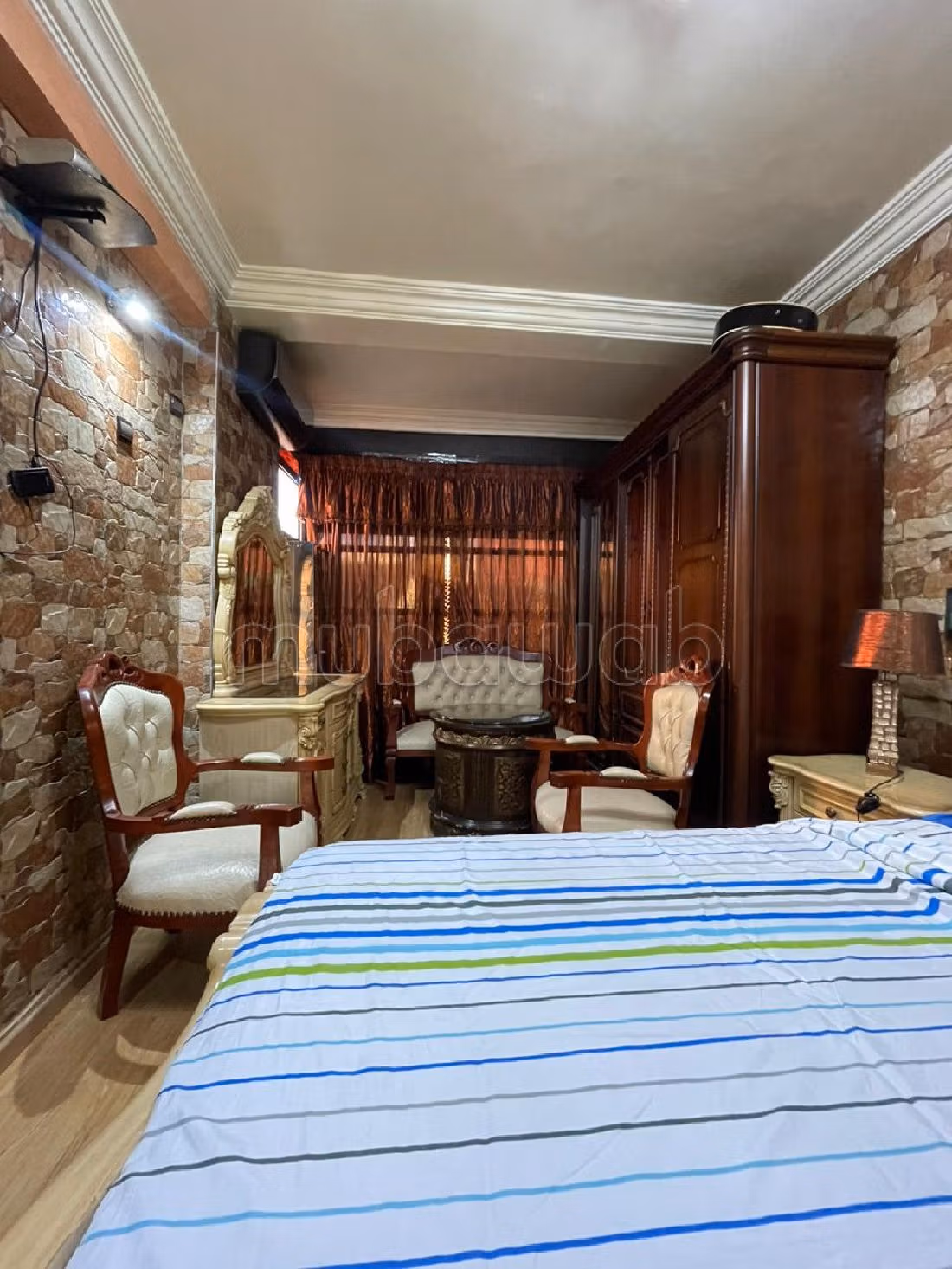 شقة للبيع ب 3 المسيرة. 5 قطع رائعة. كراج