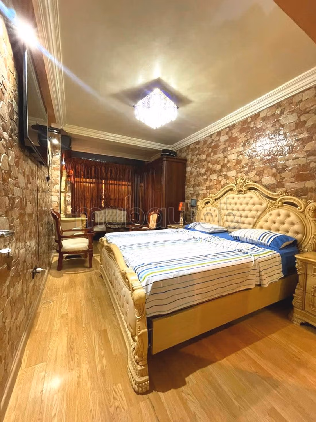 شقة للبيع ب 3 المسيرة. 5 قطع رائعة. كراج