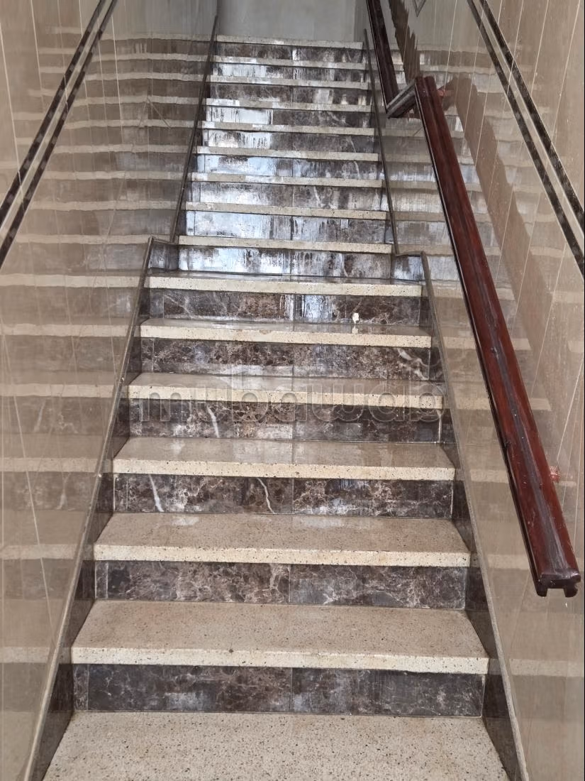 Affaire à saisir maison R2