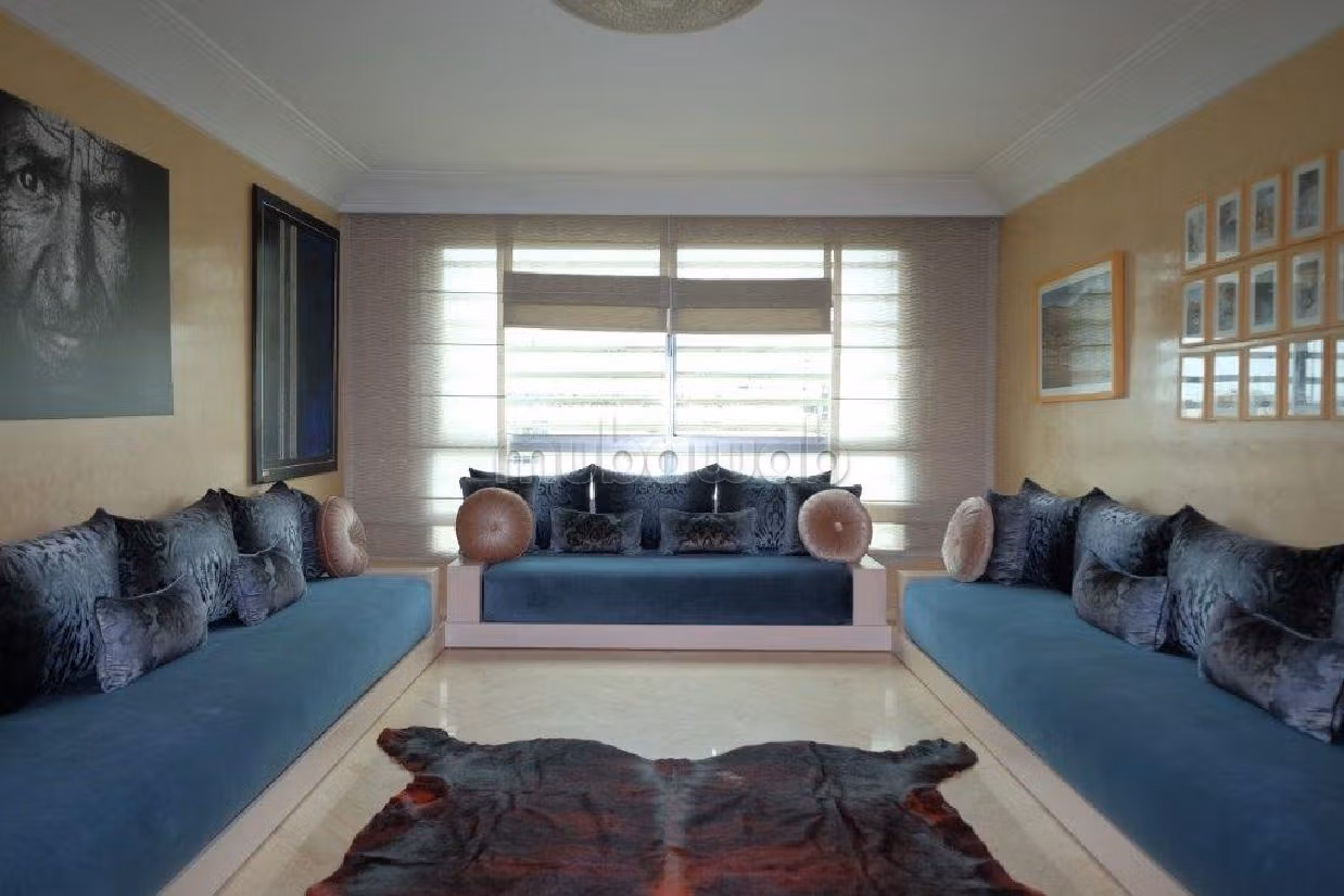 Splendido appartamento in vendita a Palmier. 3 belle camere da letto. Salotto marocchino. 