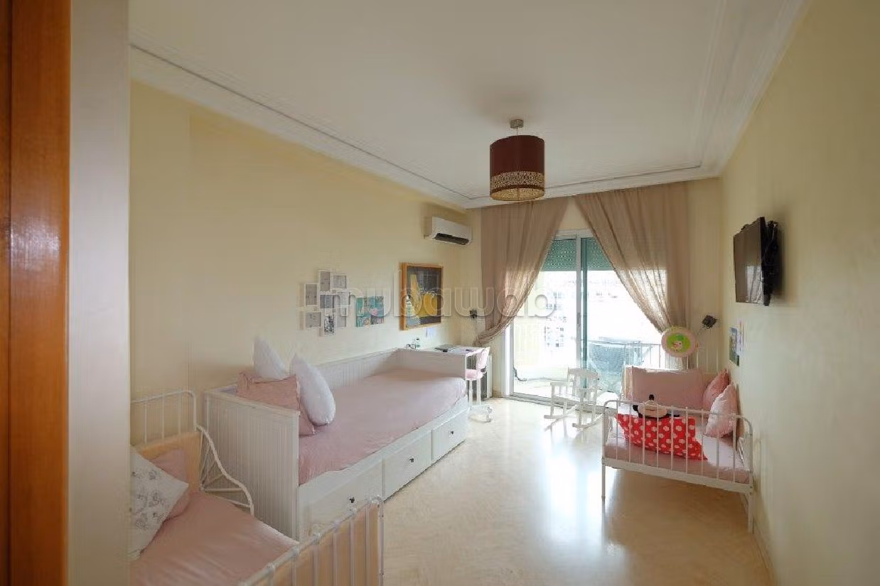 Splendido appartamento in vendita a Palmier. 3 belle camere da letto. Salotto marocchino. 