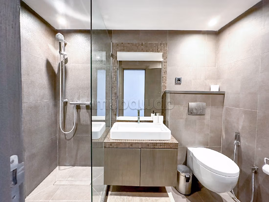 Nu huren: appartementen in Racine. 3 Kamers. Volledig gemeubileerd. 