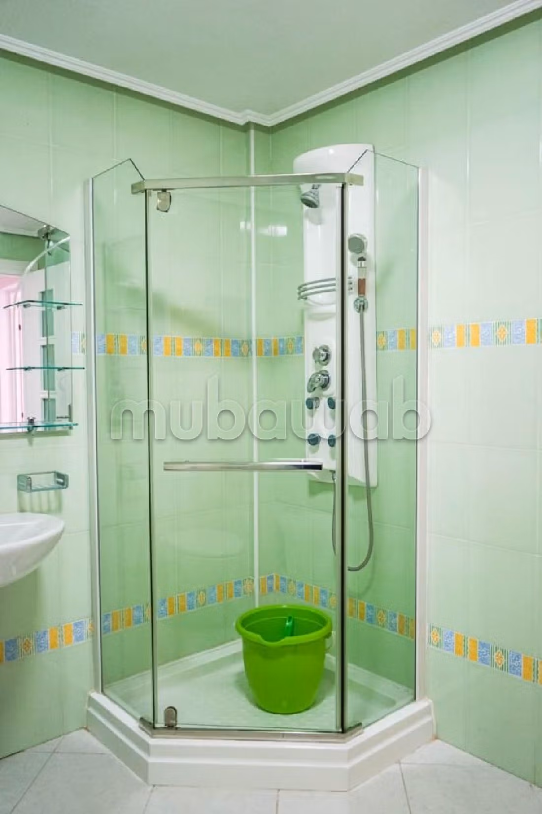 Kopen: villa's en luxe woningen. 6 Kamers. Volledig gemeubileerd. 