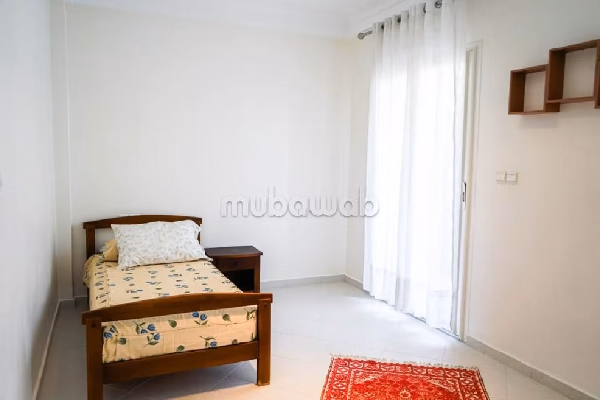 Kopen: villa's en luxe woningen. 6 Kamers. Volledig gemeubileerd. 