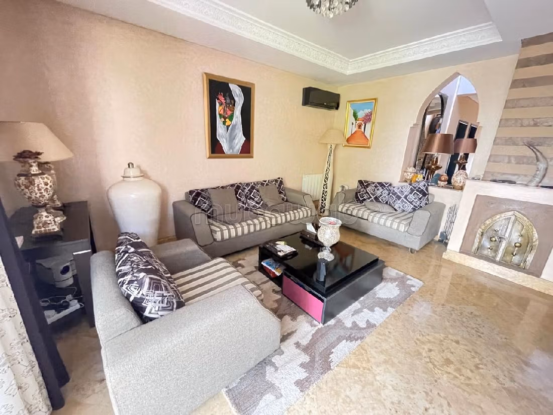 Belle villa a vendre a bensergaou de 340m2