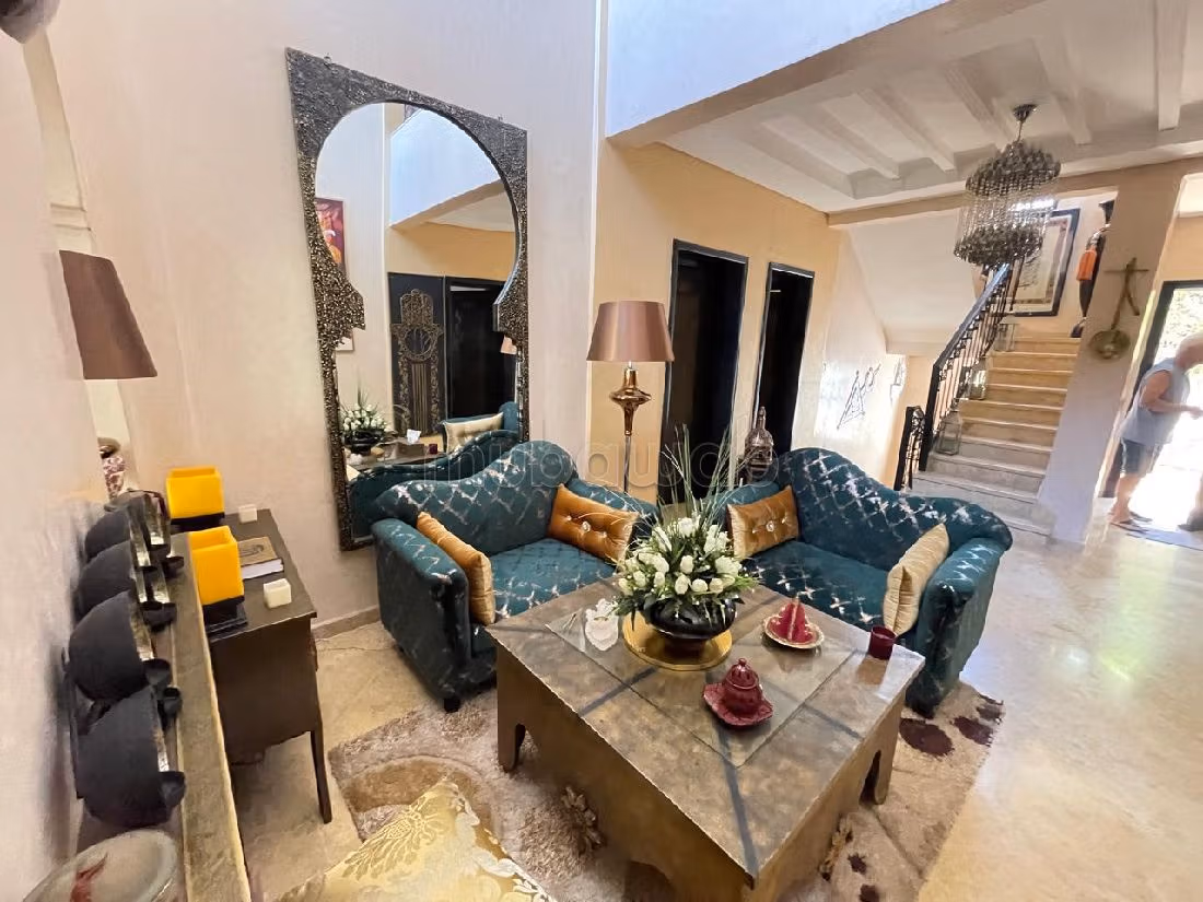 Belle villa a vendre a bensergaou de 340m2