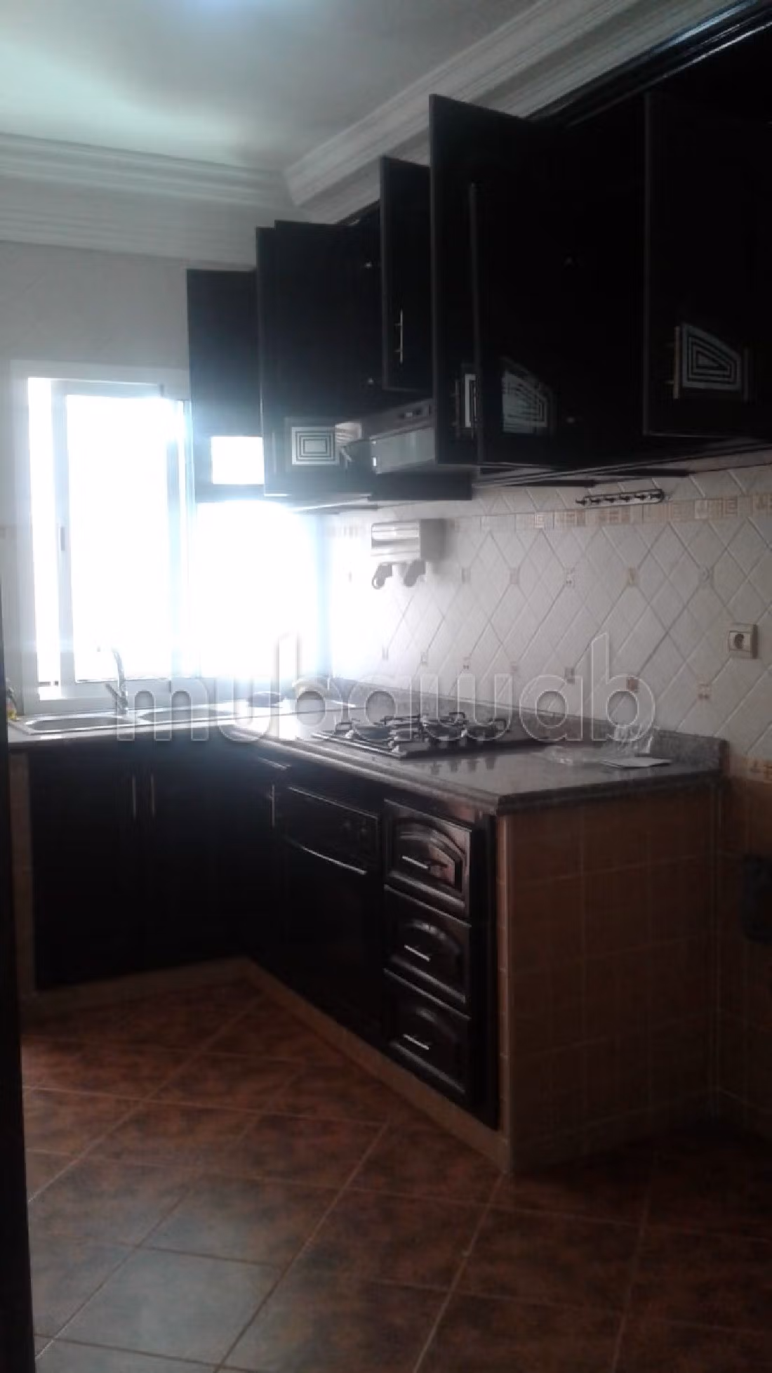 شقة رائعة للبيع ب برجر. 3 قطع. خدمات الكونسياج ، و تكييف الهواء