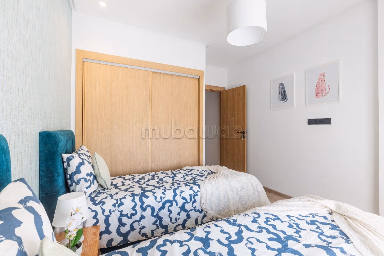 Busca pisos en venta en Hay Hassani. 4 habitaciones confortables. Aire condicionado