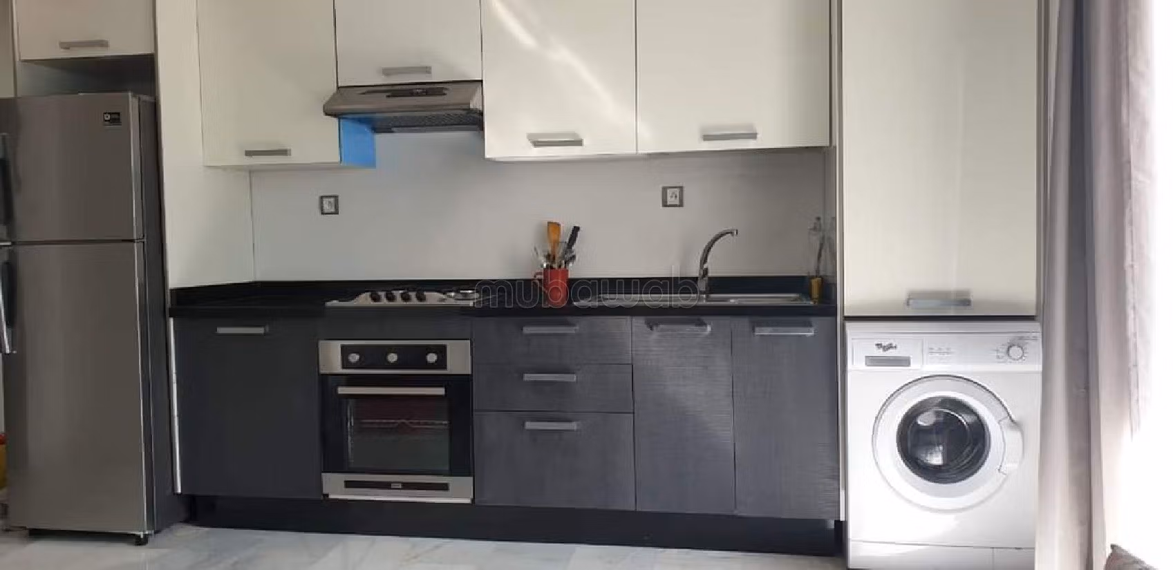Rent this apartment in La Siesta. Area of 50 m². Dressing room. 