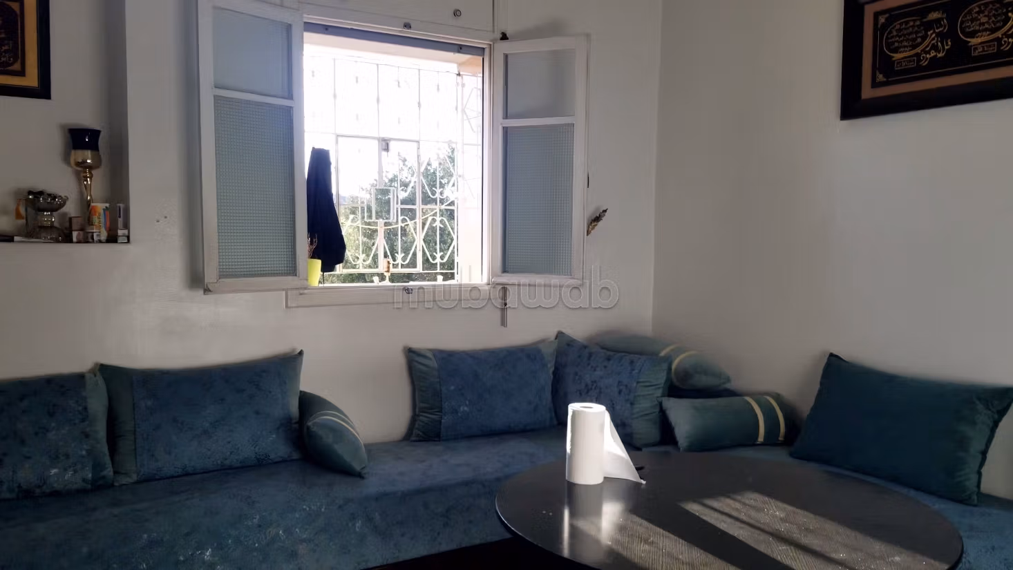 Très belle maison en vente à Hay Hakam. 5 pièces confortables.