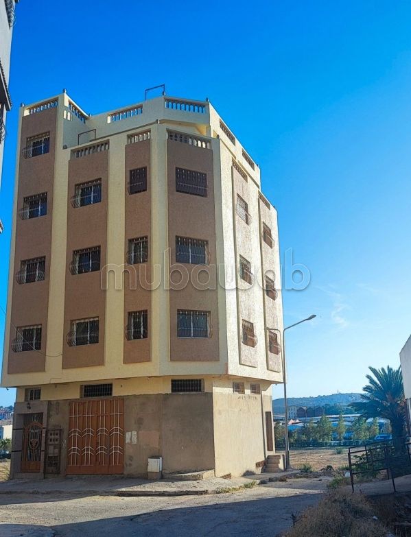 Huizen om te kopen in Mghogha. 3 Ruimtes. Gemeubileerd. 